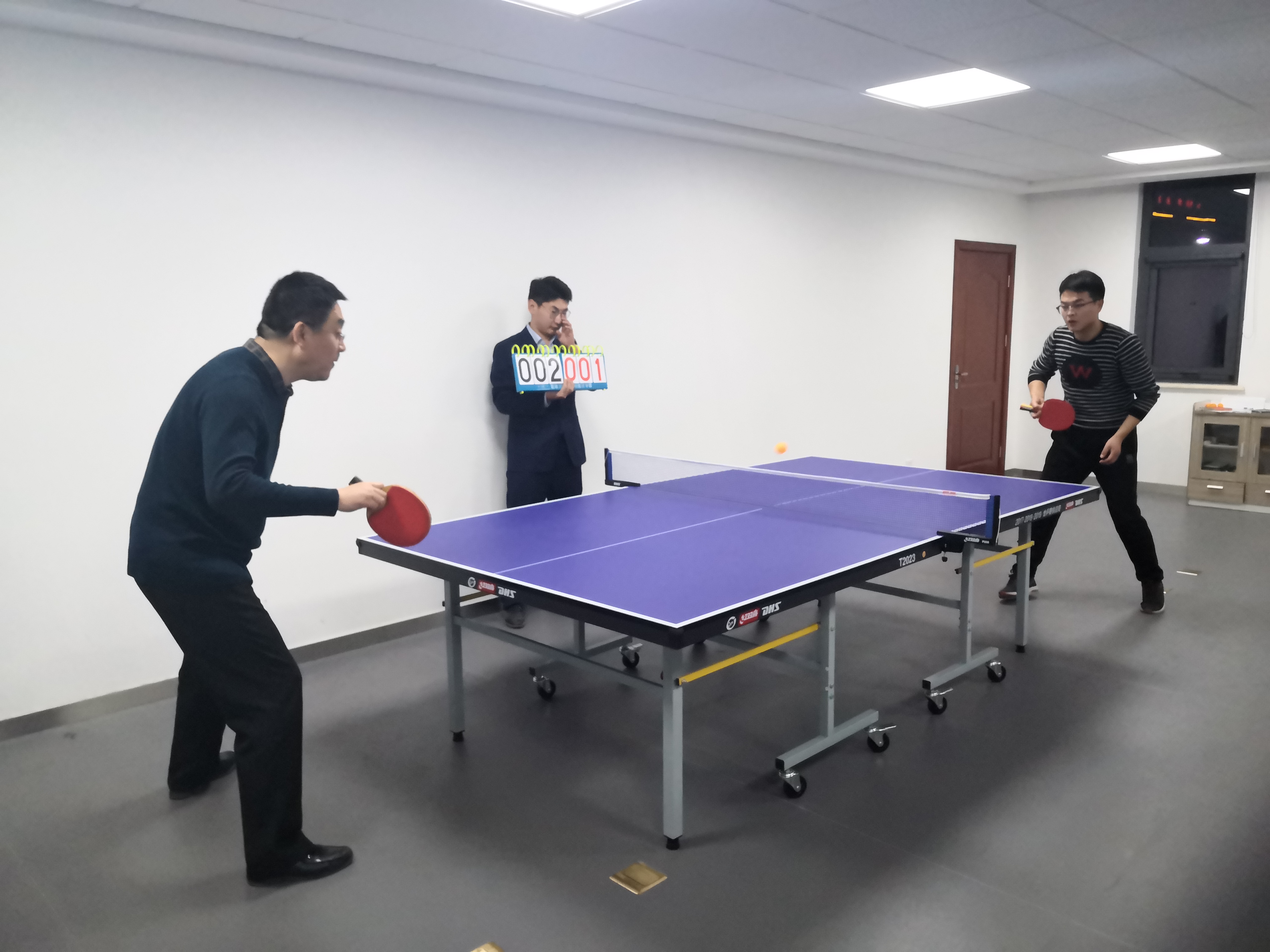泓源公司舉辦“慶元旦、迎新春”職工乒乓球臺球比賽(圖2)